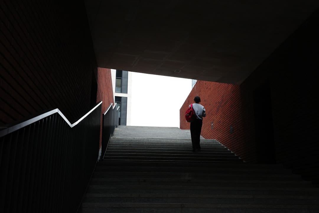 让大学新生平稳完成心理“成人礼”